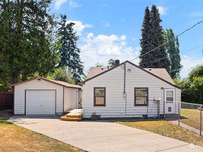 7433 S 116th Street, Seattle, WA, 98178