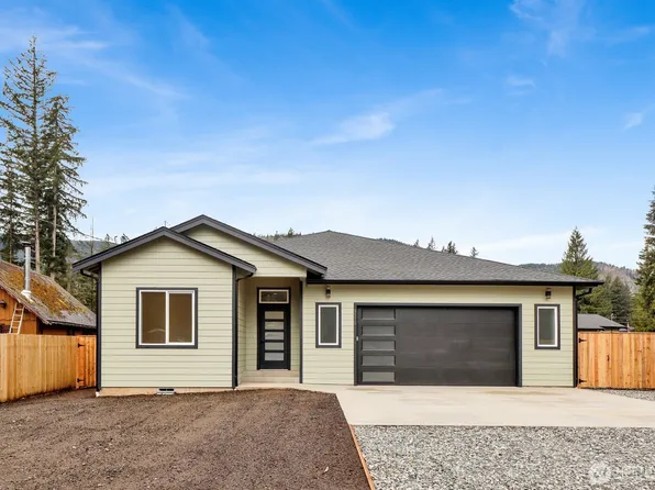 8679 Bell Court, Maple Falls, WA 98266