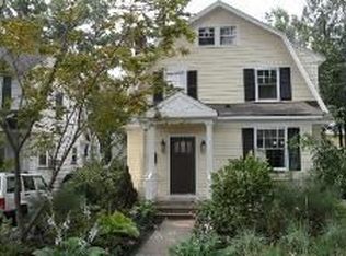 6 Adams Pl, Glen Ridge, NJ 07028