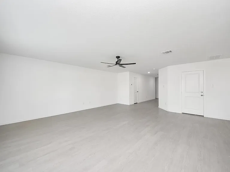 31422 Casacalenda Ln — Photo 7