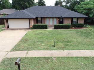 1300 Pepperdine Ave, Edmond, OK 73013