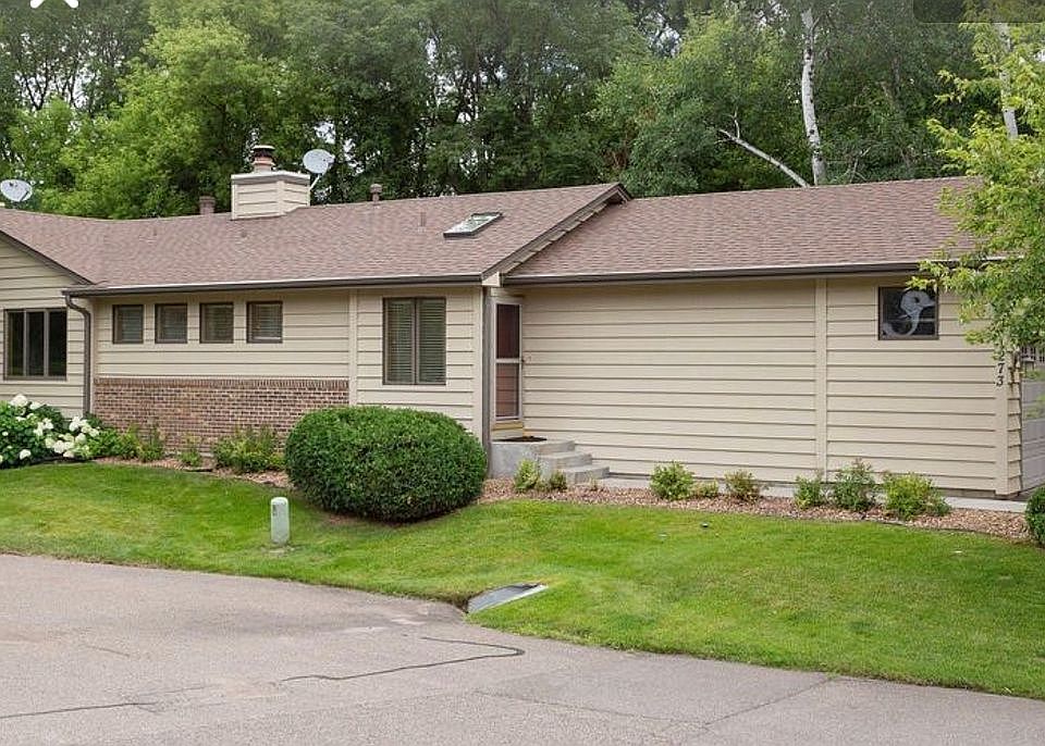 1st image of 1273 Black Oaks Ct N