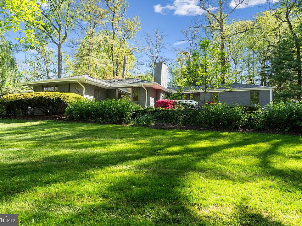 1st image of 7418 Dulany Dr