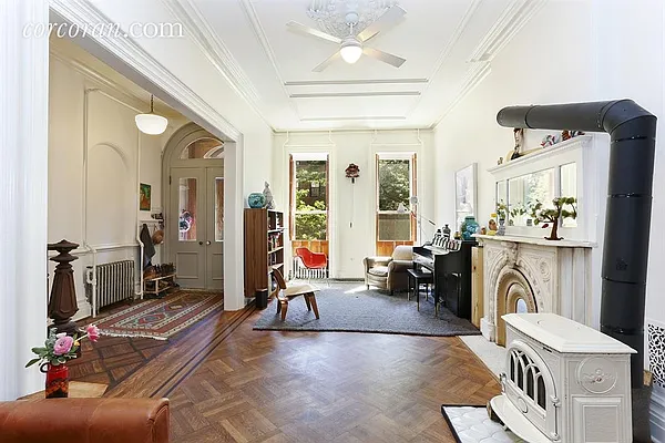 Rented by Corcoran | media 43