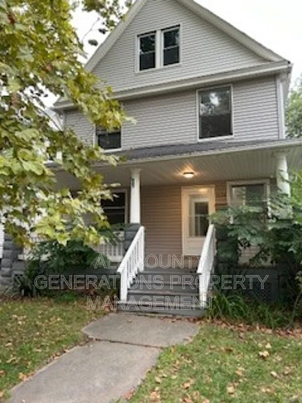 3604 Mapledale Ave photo 1