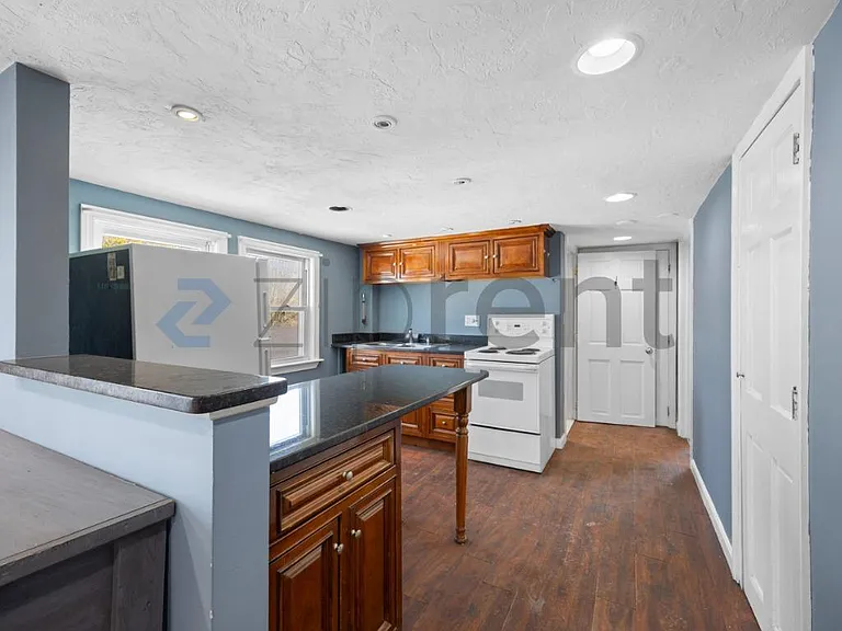 39 Union St #3F — Photo 9