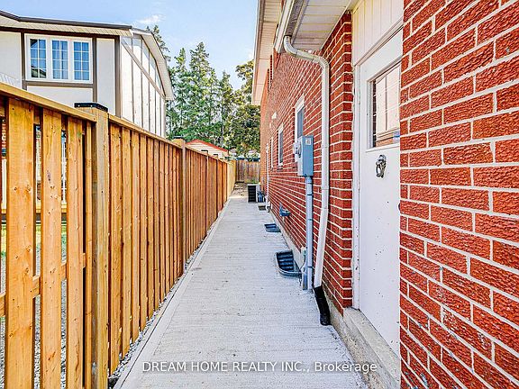 2nd image of 23 Manorcrest St