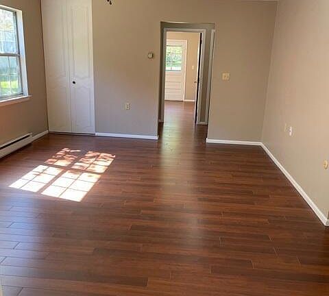4th image of 53 Edinburgh Lane #A