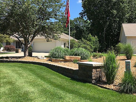 flagpole w/light