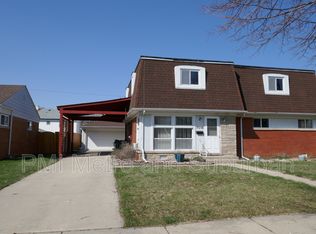 7016 Emerson St, Morton Grove, IL 60053