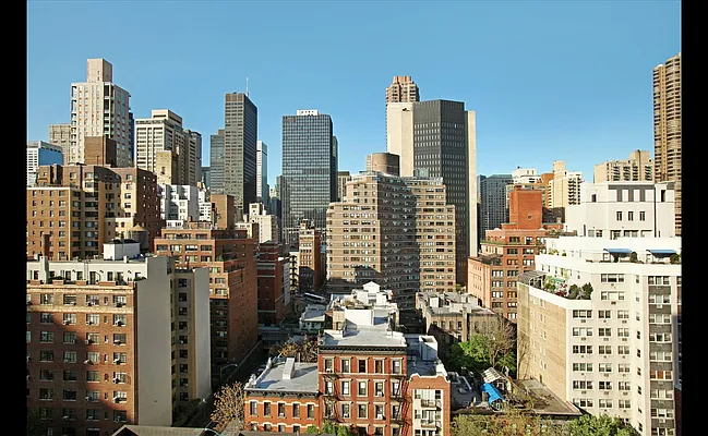 Sold by Douglas Elliman | media 12