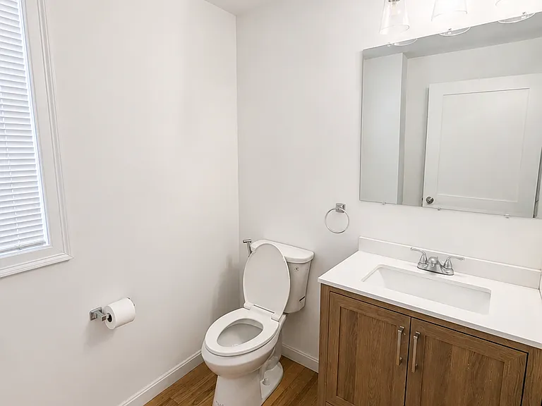 10 Kensington St #1 — Photo 7