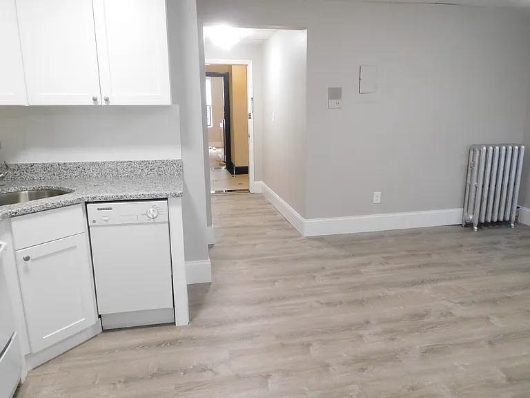 50 Park Vale Ave — Photo 50