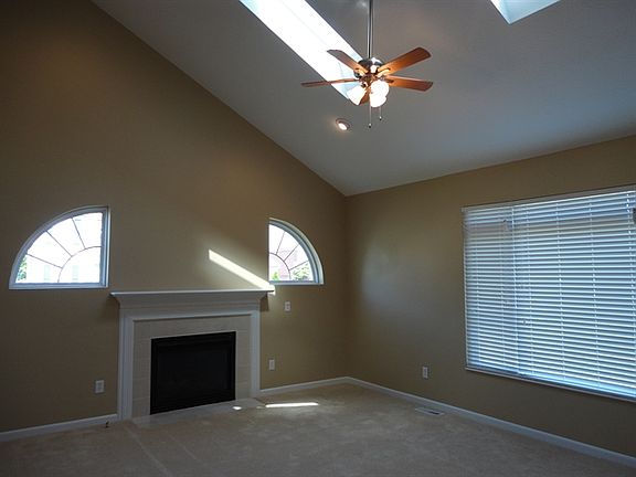 4th image of 7066 Jessicas Oak Ct
