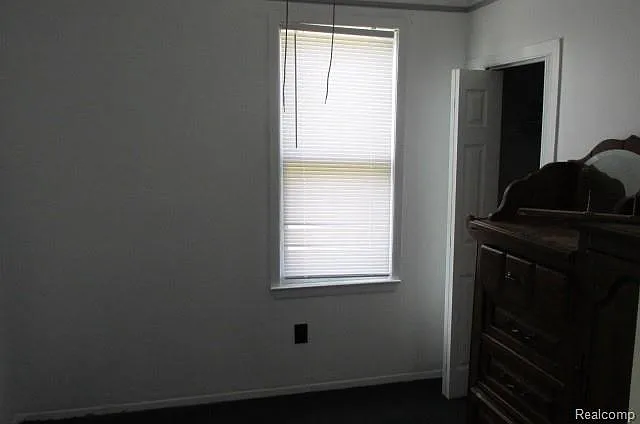4435 High St — Photo 6