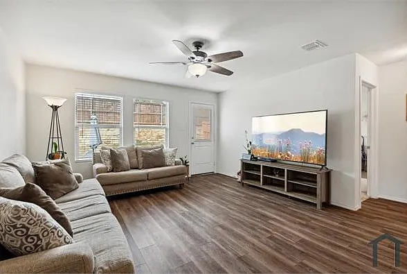 6012 Parkview Hills Ln — Photo 11
