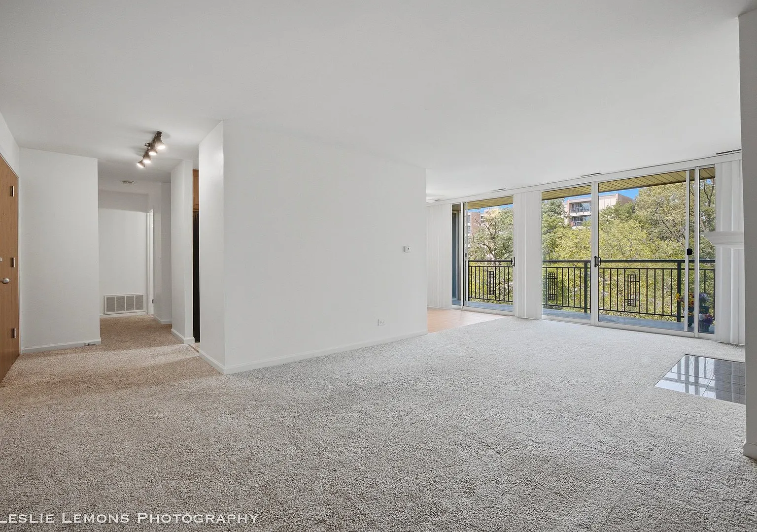 1 bed, 750 sqft, $1,800 — Photo 3