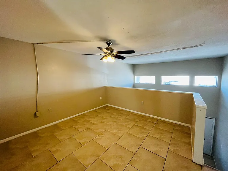 3914 Crayrich Cir — Photo 7