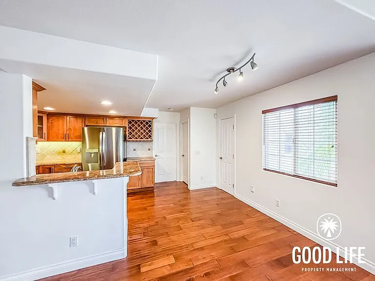 4313 Cleveland Ave — Photo 14