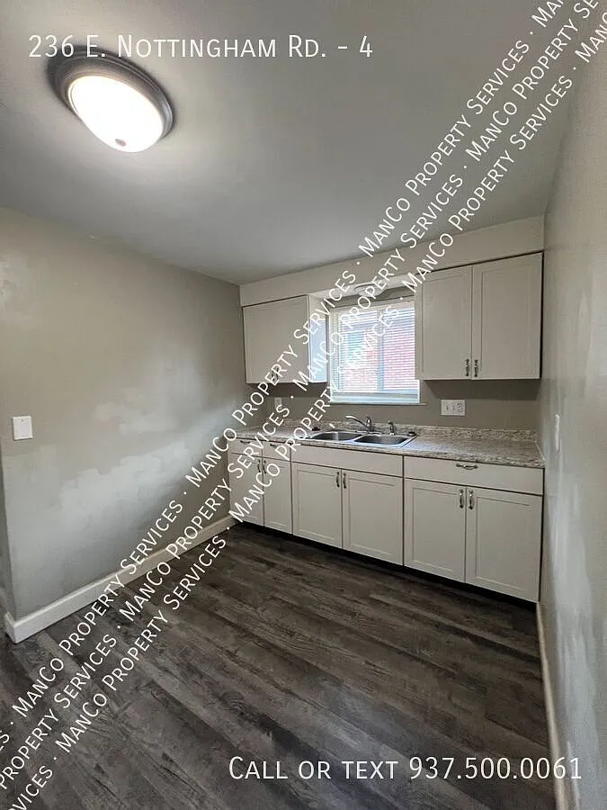 236 Nottingham #4 - 1 Bed - 1 Bath - Available Now — Photo 4