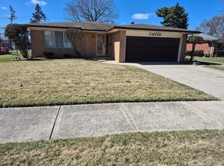 14049 Westgate Dr, Redford, MI 48239