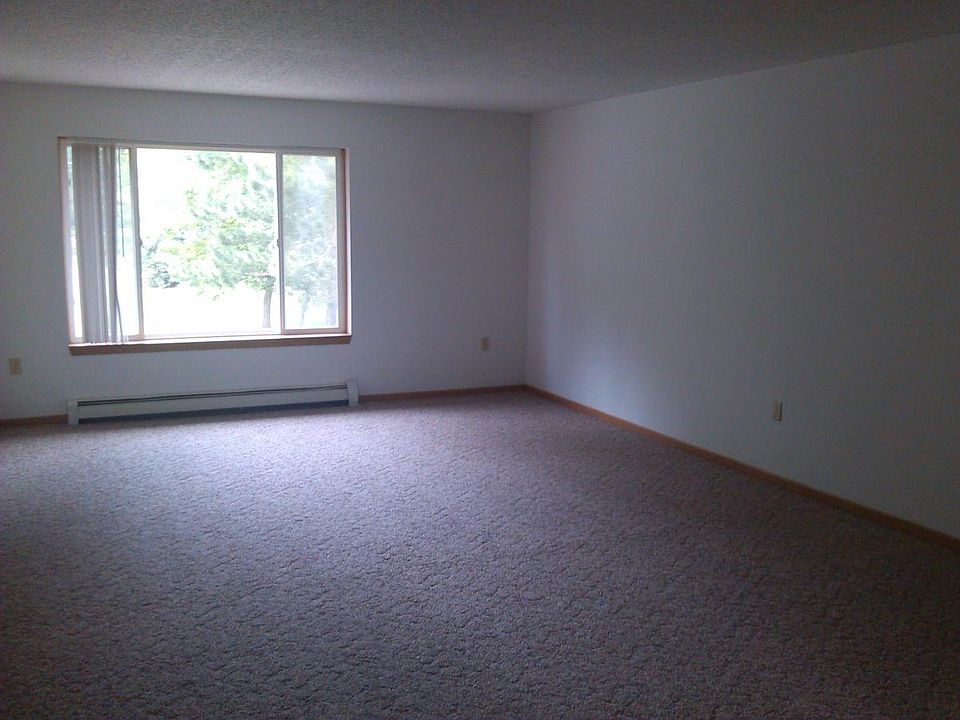 711 Hagen Ave New Richmond WI Zillow