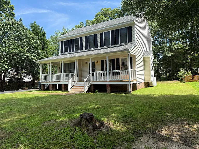 13705 Nashua Pl — Photo 2