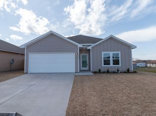 1902 Oliver St, Greenville, TX 75401