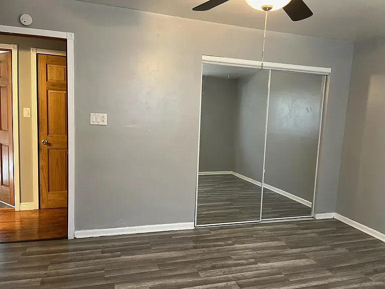 1.Bedroom