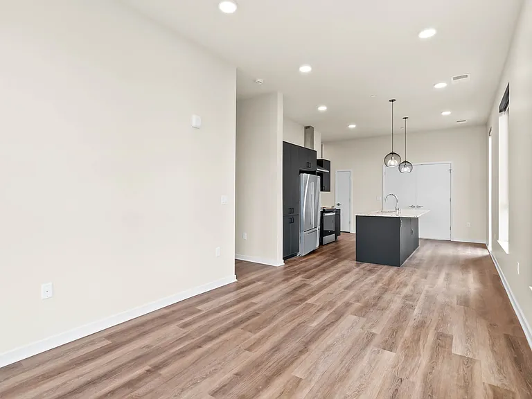 River Place Lofts — Photo 97