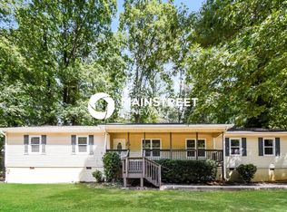 520 Valley Creek Rd SW, Mableton, GA 30126