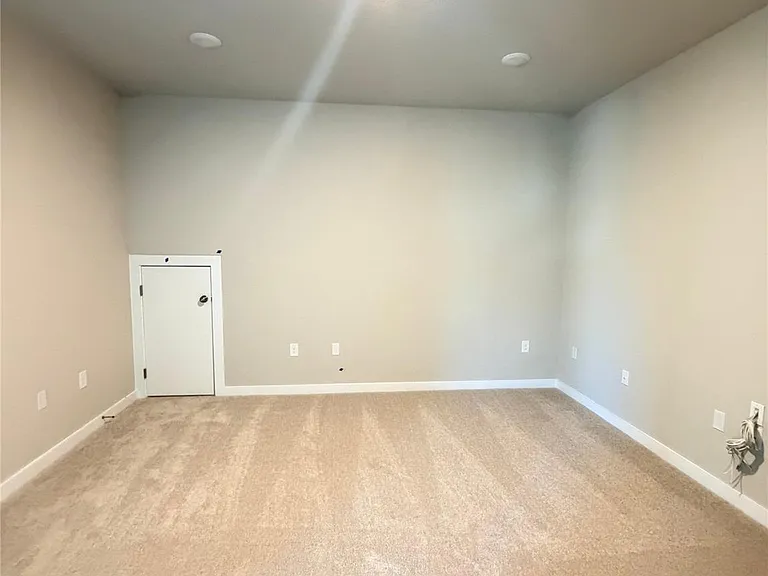 745 Beaverton Dr — Photo 24