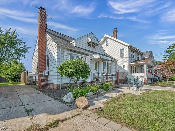 5th image of 30213 Robert St