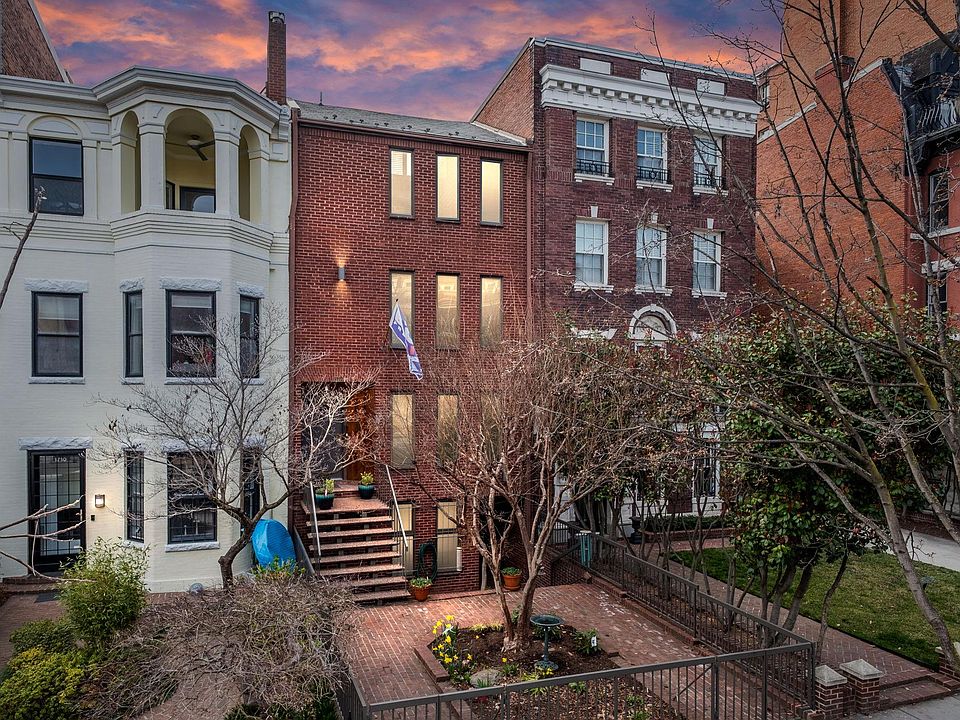 Built in 1977. Owner occupied townhouse with 3 apartments, front and rear gardens plus parking available