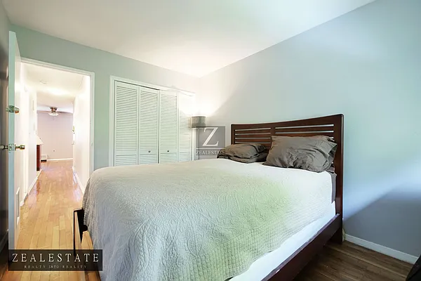 Rented by ZealEstate Group Inc | media 41