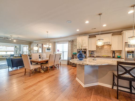 3rd image of 720 Gaston Manor Dr