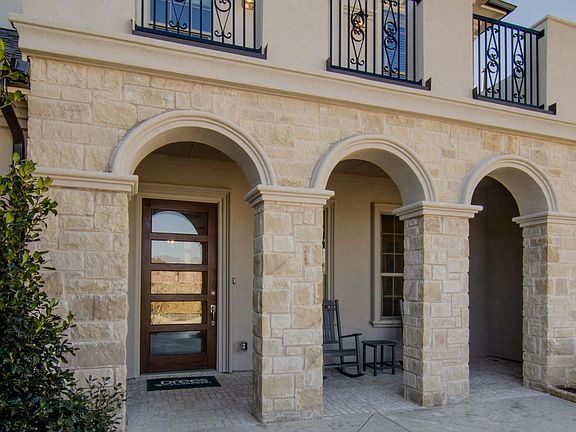 The Brinkley C Exterior