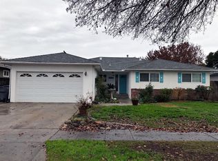 1277 E Vartikian Ave, Fresno, CA 93710