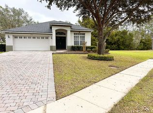 33902 Terragona Dr, Sorrento, FL 32776