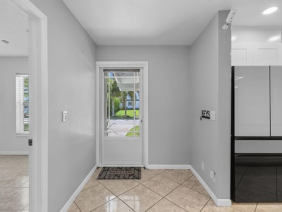 3rd image of 2388 Zeder Avenue