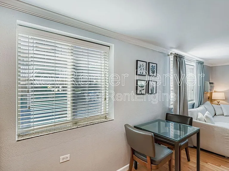 1327 N Steele St #203 — Photo 6