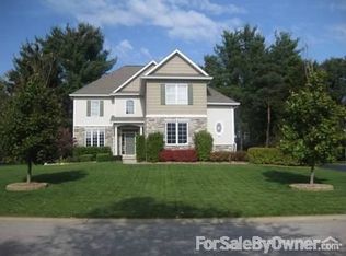 8809 Bonaventure Dr, Brighton, MI 48116