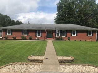 101 Willow Ter, Lawrenceburg, KY 40342
