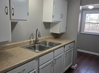 427 S McComas St, Wichita, KS 67213