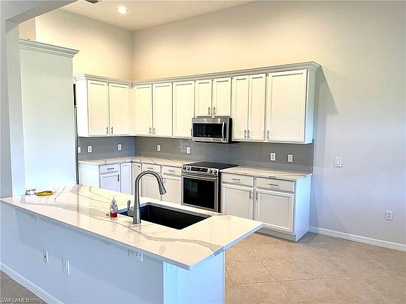 4th image of 12001 Toscana Way APT 202