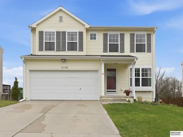 16128 Redwood St, Omaha, NE 68136