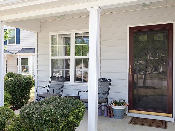 2nd image of 308 Cabana Dr