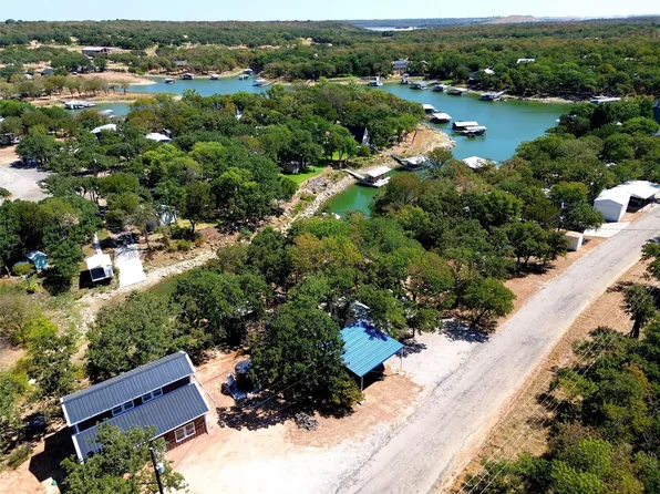 344 County Road 1743, Chico, TX 76431