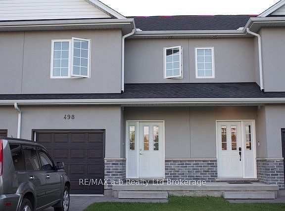 2nd image of 498 Lampman Pl