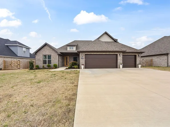 909 Pergola Ave, Tontitown, AR 72762